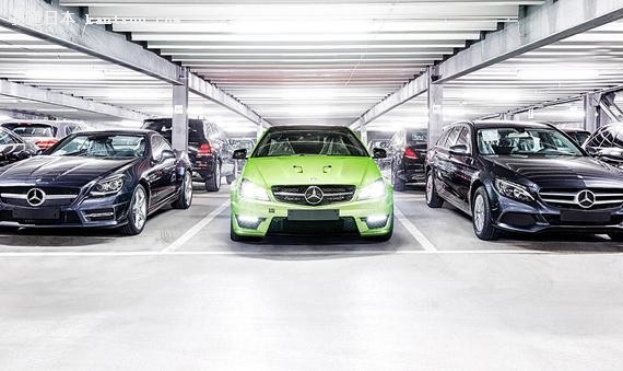 Mercedes-Benz C63 AMG Coupe Legacy Edition 02